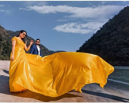 G278, Yellow Prewedding Shoot Satin Infinity Long Trail Gown Size (All)