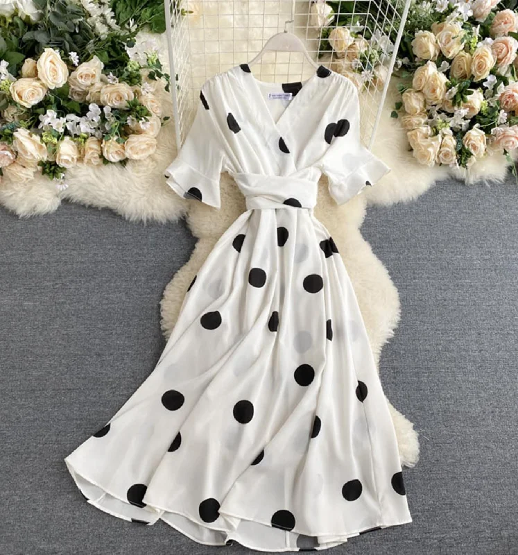 Simple v neck polka dot dress fashion dress  646